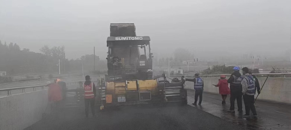 郑州道路冷补aoa体育|中国有限公司官网混合料的特点