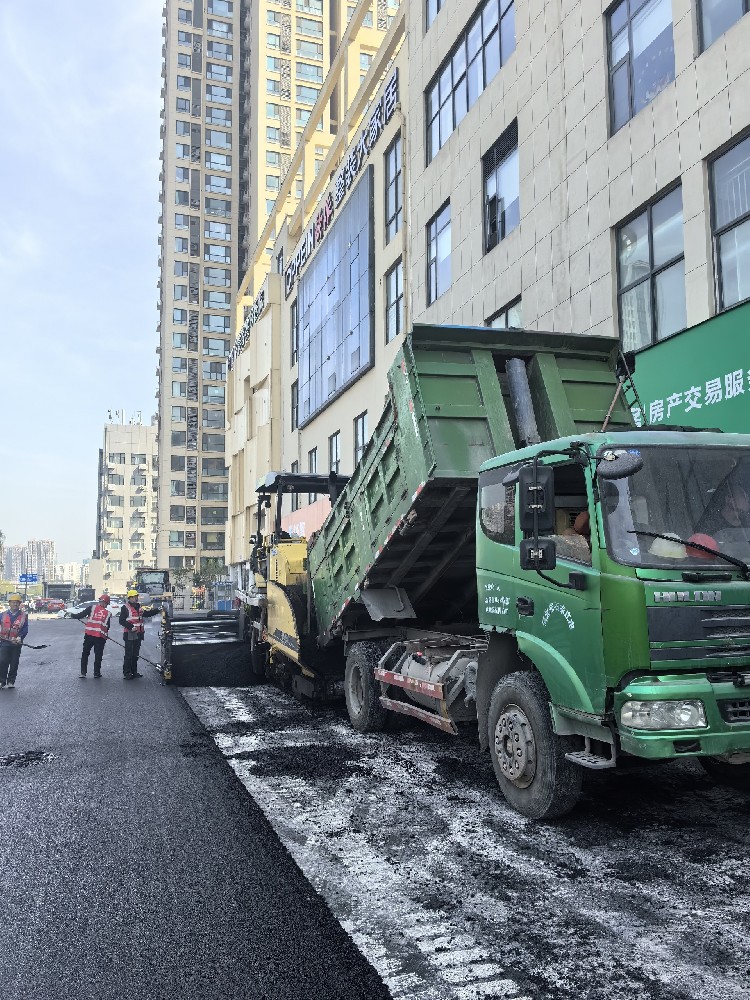 郑州巩义aoa体育|中国有限公司官网路面松散维修——巩义aoa体育|中国有限公司官网路面施工